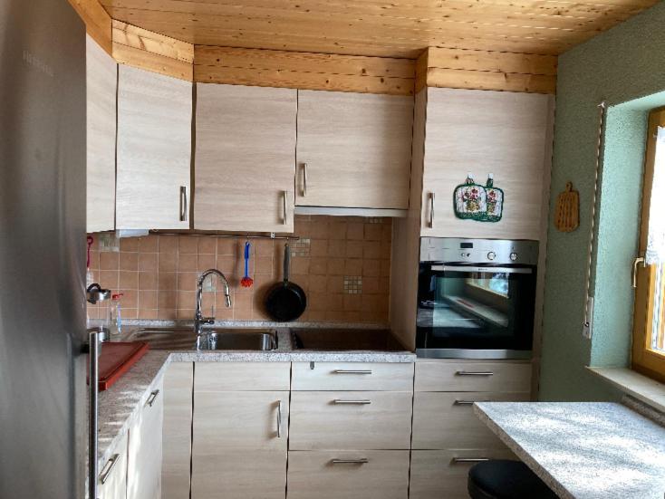 Ferienwohnung Niederstetten Екстер'єр фото